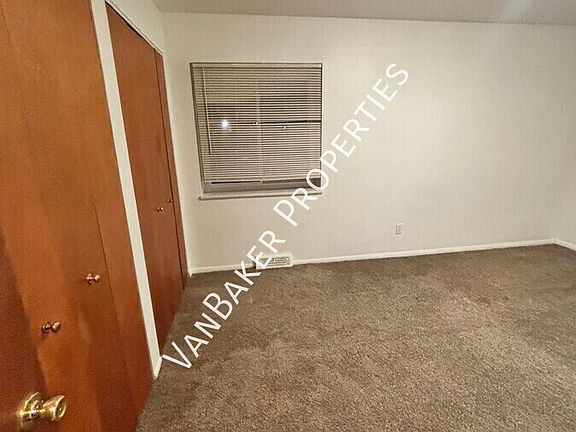 5th image of 116 Cowles Ave #1