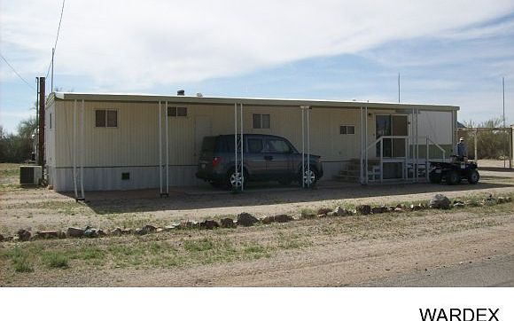 2nd image of 27900 Evans Ave