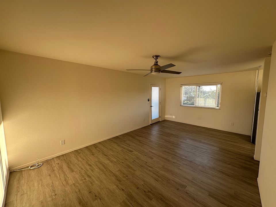 Entrance and Living Room