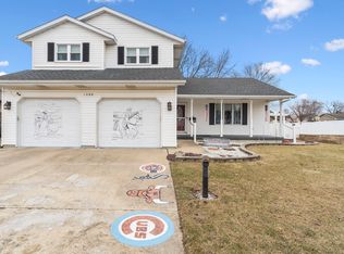 1088 Yale Ave, Bourbonnais, IL 60914