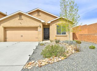 2901 Rio Maule Dr SW, Albuquerque, NM 87121