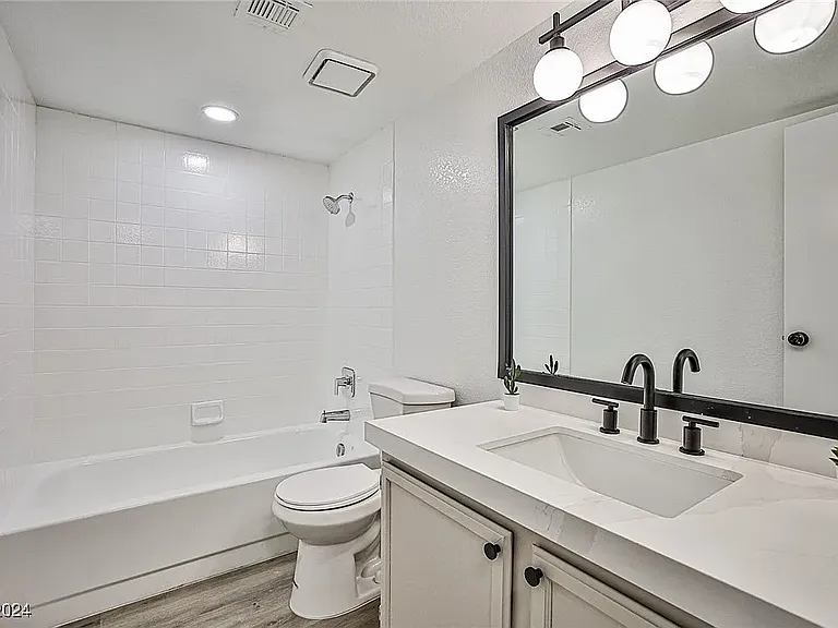 2712 Beaver Creek Ct #101 — Photo 20