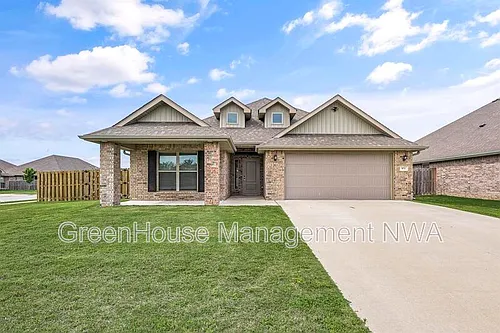 971 Redfree Dr Photo 1