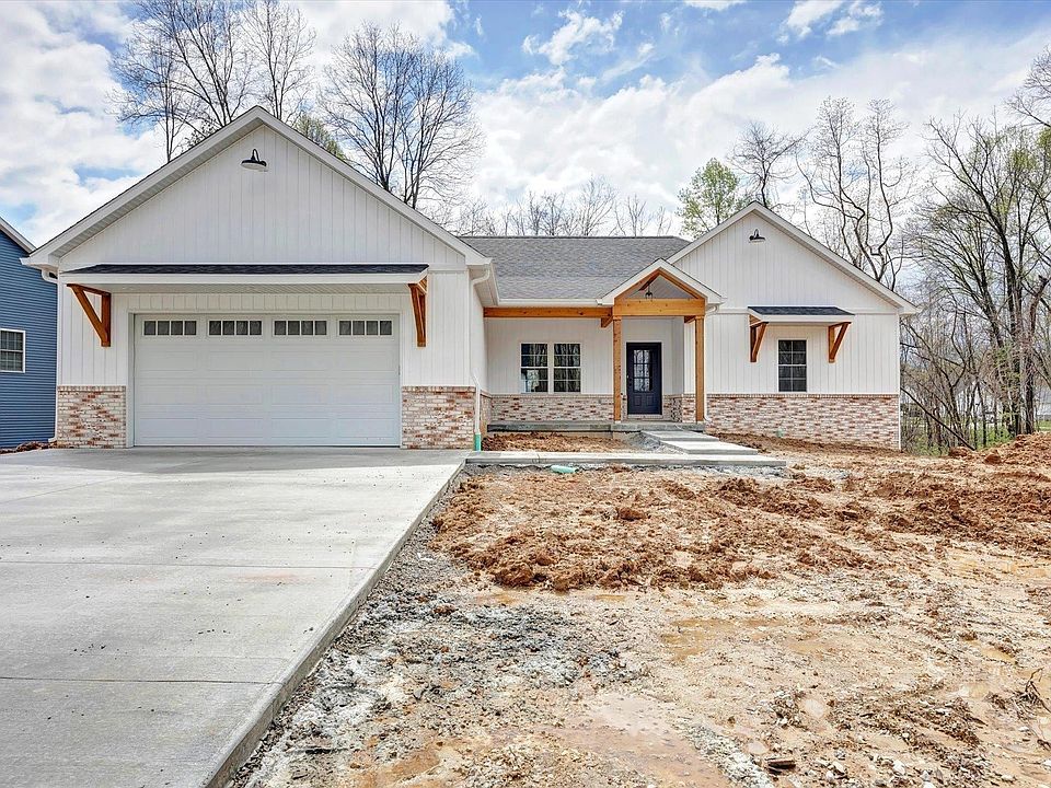 1st image of 964 S Lantern Ln