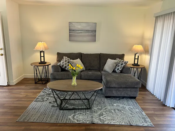 Whitesgate Apartments, 777 Aston Ave #F0c530d40, Santa Rosa, CA 95404