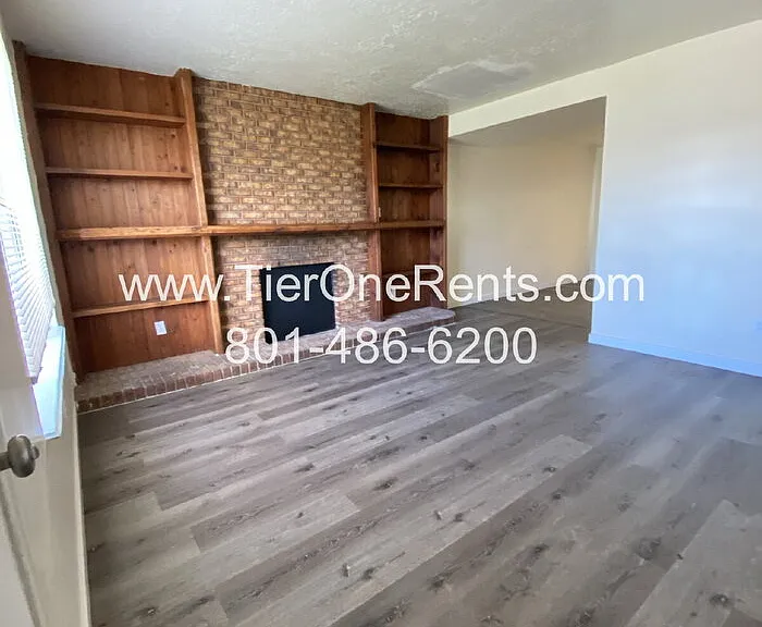 2930 S Baty Dr #2745 — Photo 3