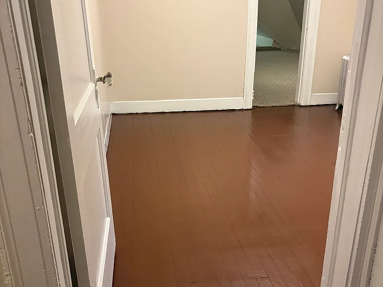 356 Westervelt Ave #2 — Photo 8