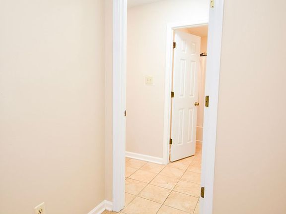 3rd image of 2701 Preston Woods Ln APT 3