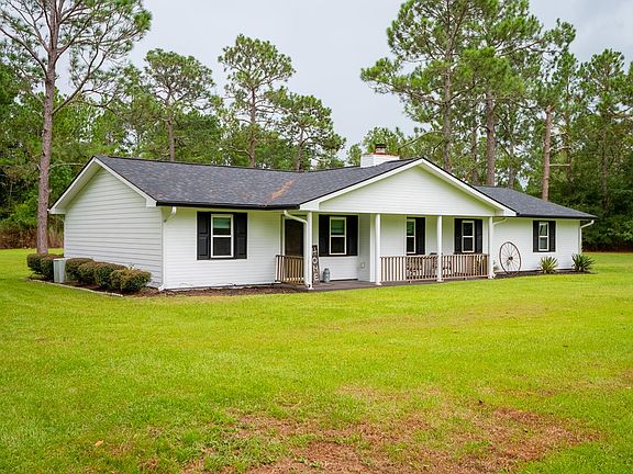 2nd image of 520 Pine Forest Dr
