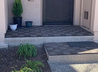 4033 Dale Rd APT F, Modesto, CA 95356