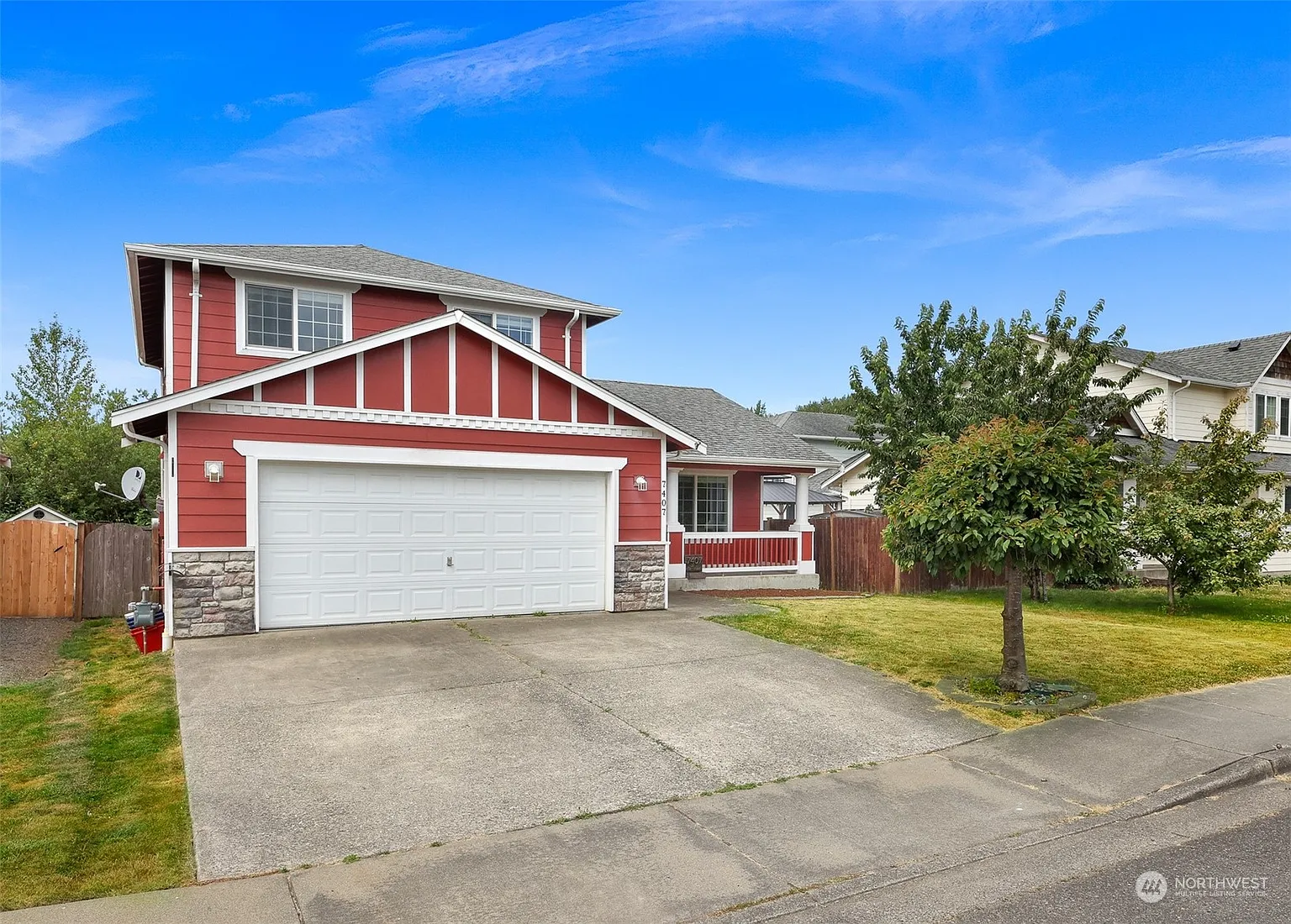 7407 Clamdigger Drive photo 1