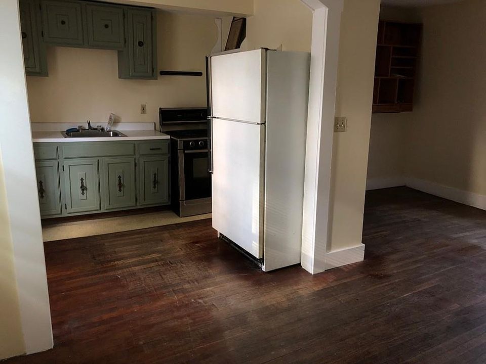 2nd image of 110 E Central St #2
