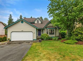 356 NW San Juan Dr, Bremerton, WA 98311