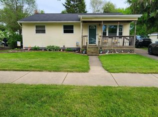 510 E Frank St, Fowlerville, MI 48836