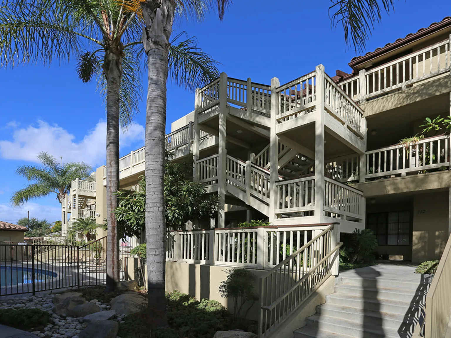 Pebblecreek Apartments — Photo 2