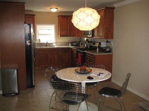 4th image of 3351 Las Vegas Dr