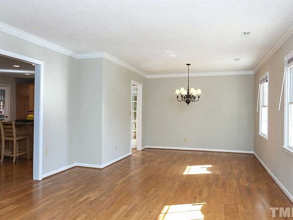 5th image of 111 Timberlyne Ct