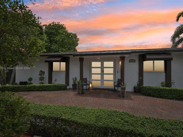 2550 SW 68th Ave, Miami, FL 33155