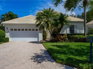 989 Island Club Sq, Vero Beach, FL 32963