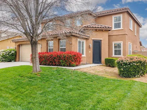 10203 Riata Ln, Bakersfield, CA 93306