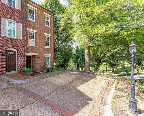 1824 21st St N Photo 1 1824 21st St N Photo 1
