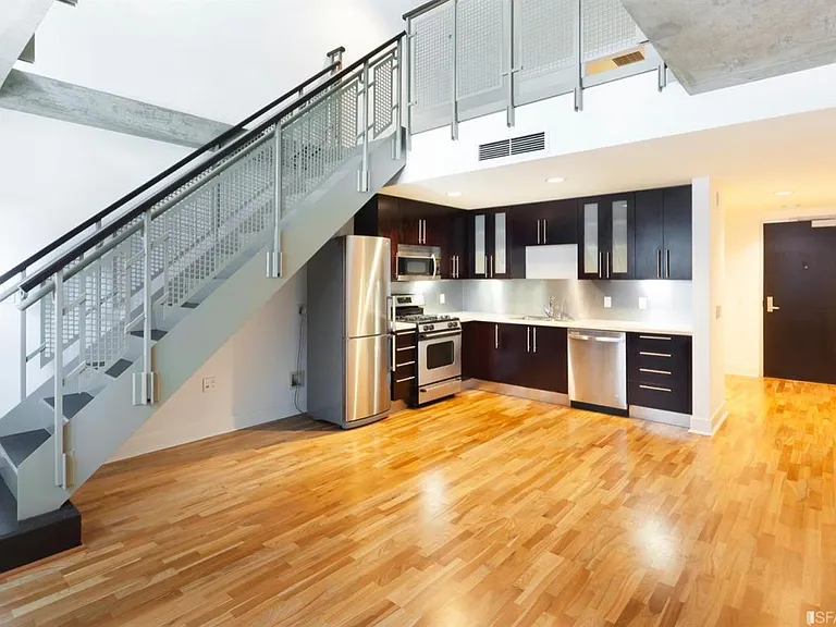 200 Brannan St #117 — Photo 6