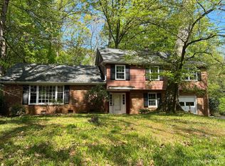 2609 Goneaway Rd, Charlotte, NC 28210