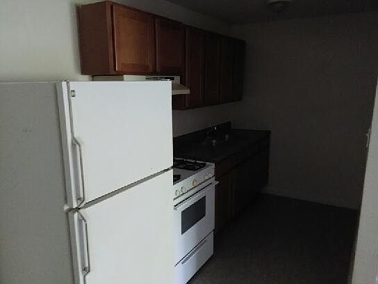 4th image of 315 Sheehan Ave APT 2