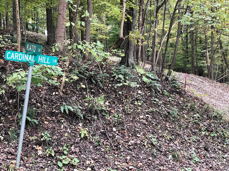1st image of 1582 Cardinal Hill Ln