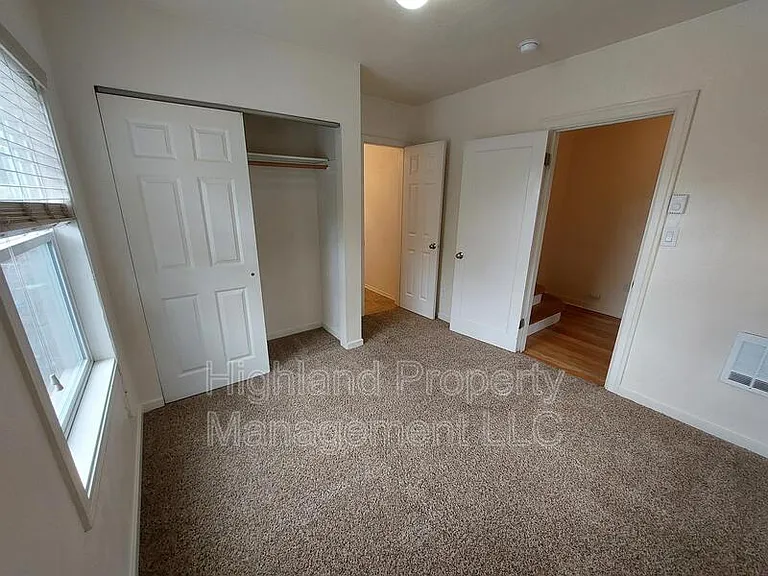1020 NE B St #7 — Photo 9