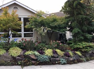 610 Elm Pl, Edmonds, WA 98020