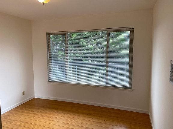 4th image of 344 Carl St APT 2