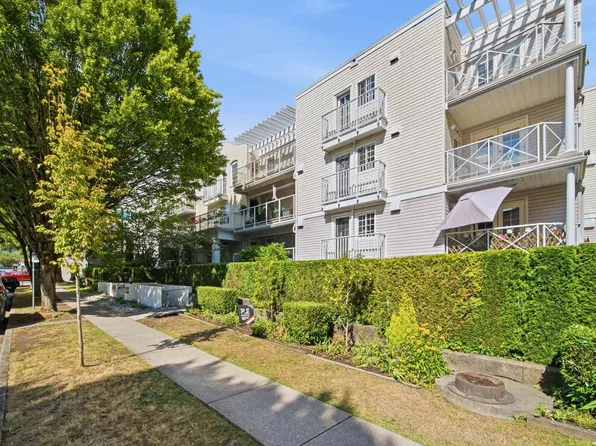5788 Vine St #107, Vancouver, BC V6M 4L8