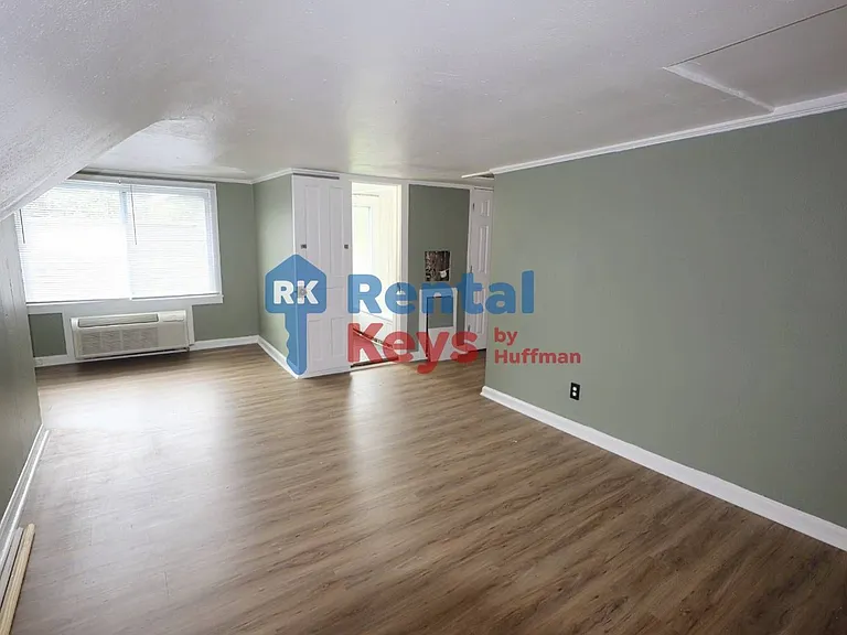 1213 Lodge Ave — Photo 3