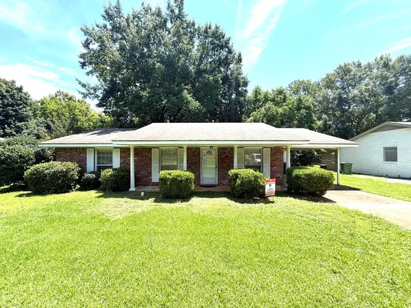 360 Oakwild Dr, Montgomery, AL 36117