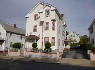 25 Ivy St, Pawtucket, RI 02860