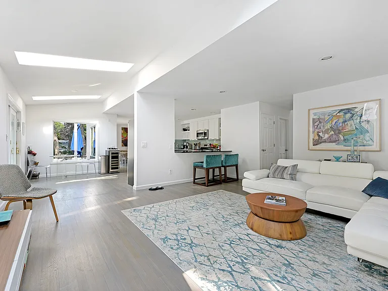 500 Bridgehampton Sag Harbor Tpke — Photo 10