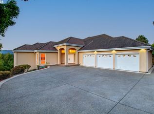 2207 NW Lake Rd, Camas, WA 98607