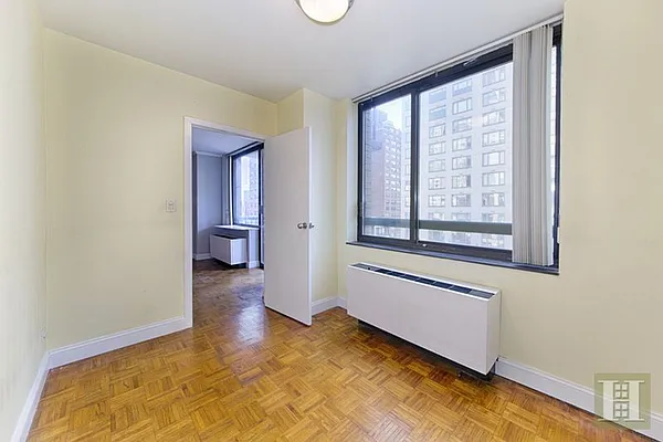 Rented by Halstead Real Estate | media 31