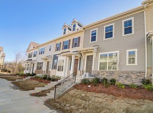 9528 Ainslie Downs St, Charlotte, NC 28273