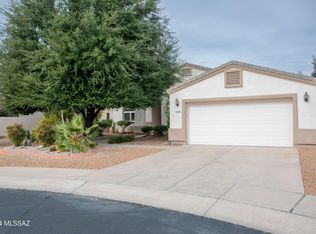 2852 S Greenside Pl, Green Valley, AZ 85614