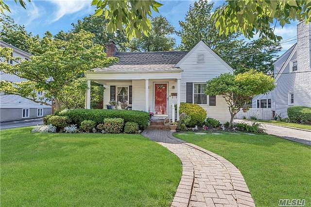 1st image of 2434 Guenther Ct