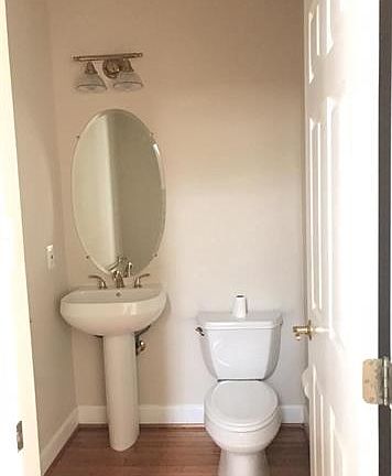 5th image of 1023 Crestfield Dr