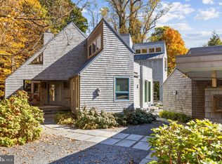 1001 Winding Way, Baltimore, MD 21210