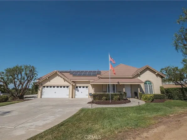 17000 Scottsdale Rd, Riverside, CA 92504