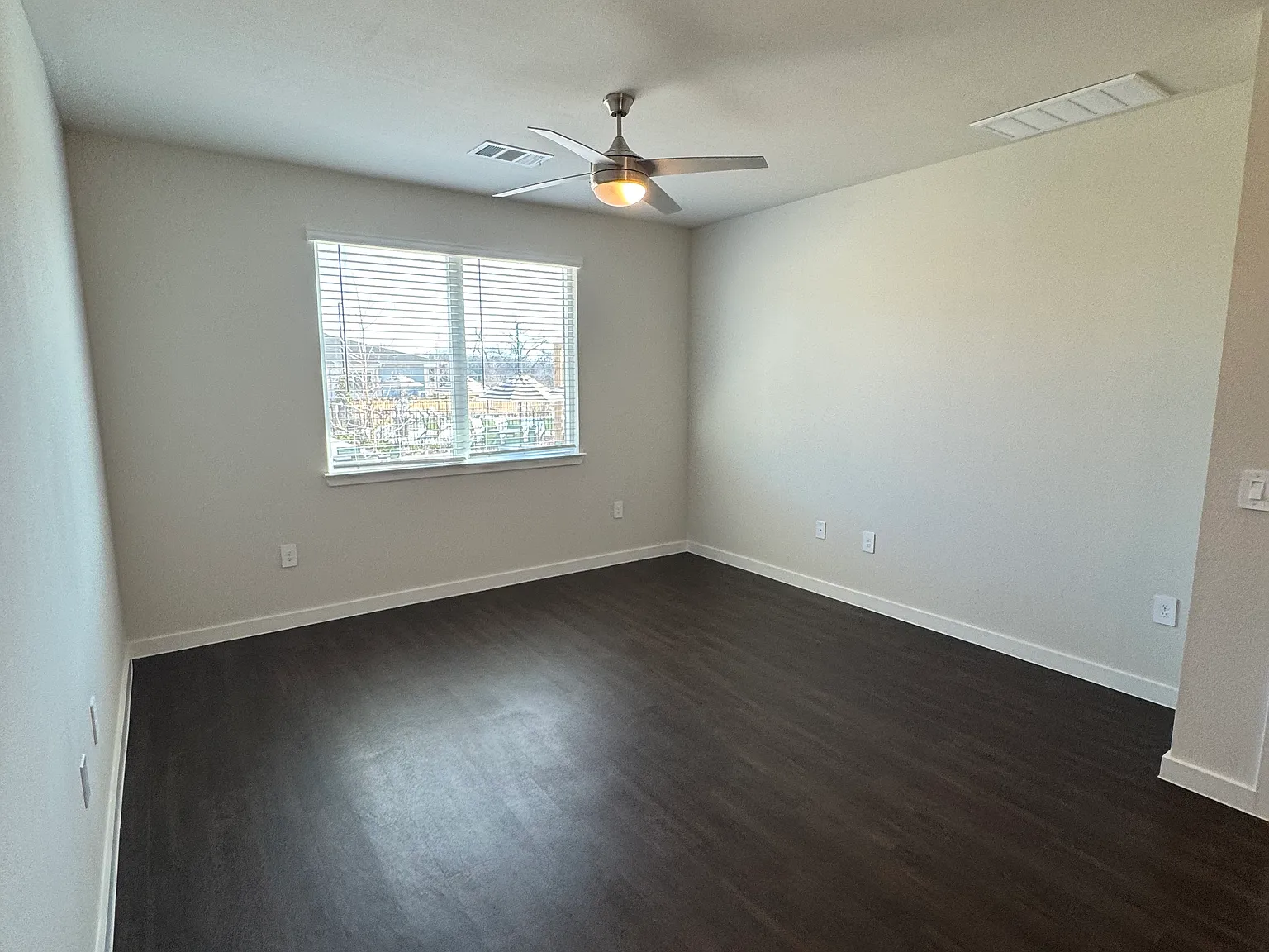 Elevon Pkwy, Lavon — Photo 3