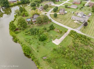 205 Kim Ct, Shepherdsville, KY 40165