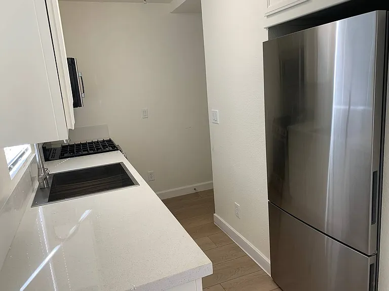 862 Nobel Dr — Photo 6