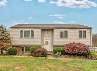 427 Stoneybrook Dr, Elizabeth, PA 15037