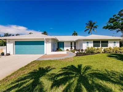 72 Pebble Beach Blvd, Naples, FL, 34113